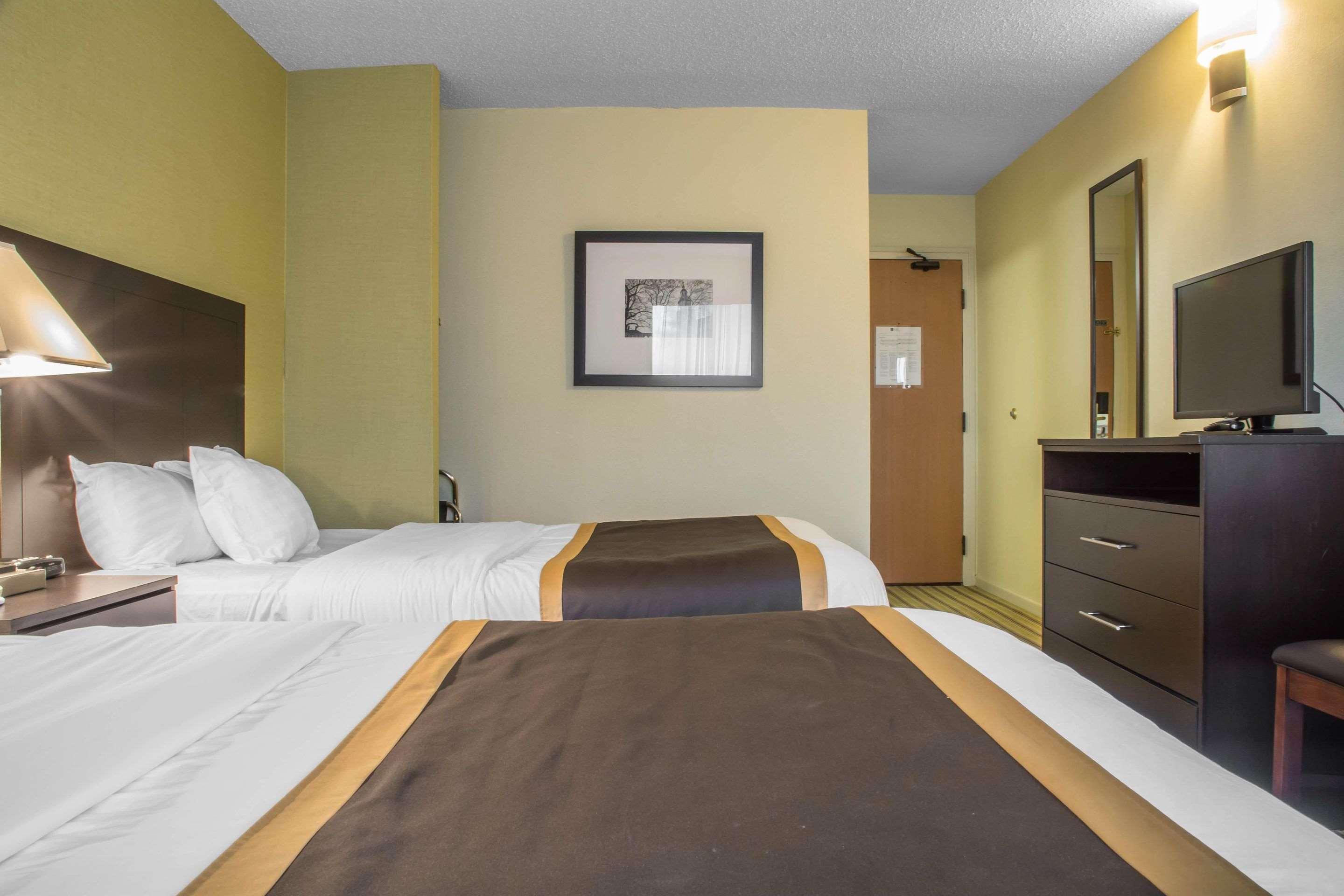 Quality Inn Peterborough Exterior foto