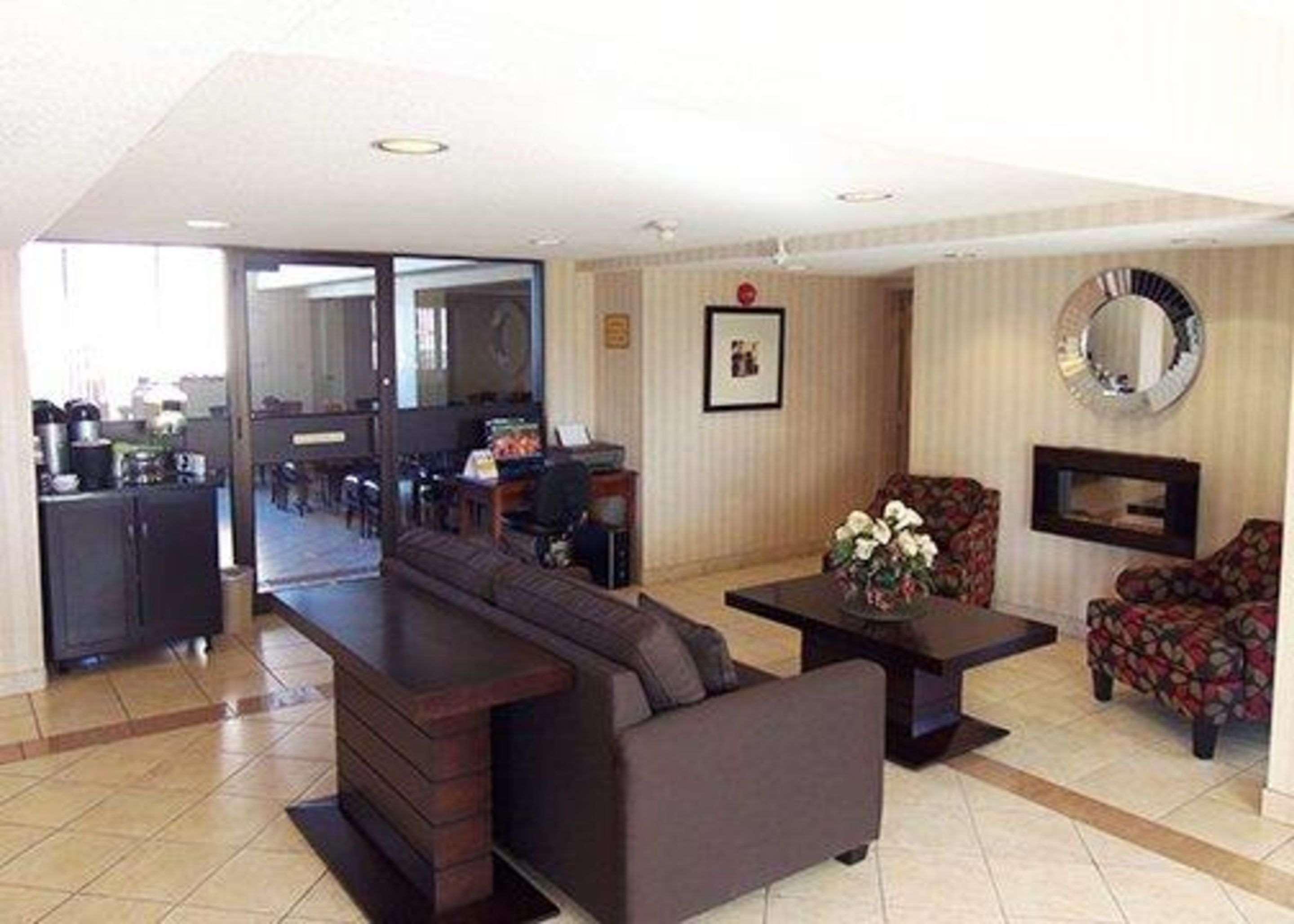 Quality Inn Peterborough Exterior foto