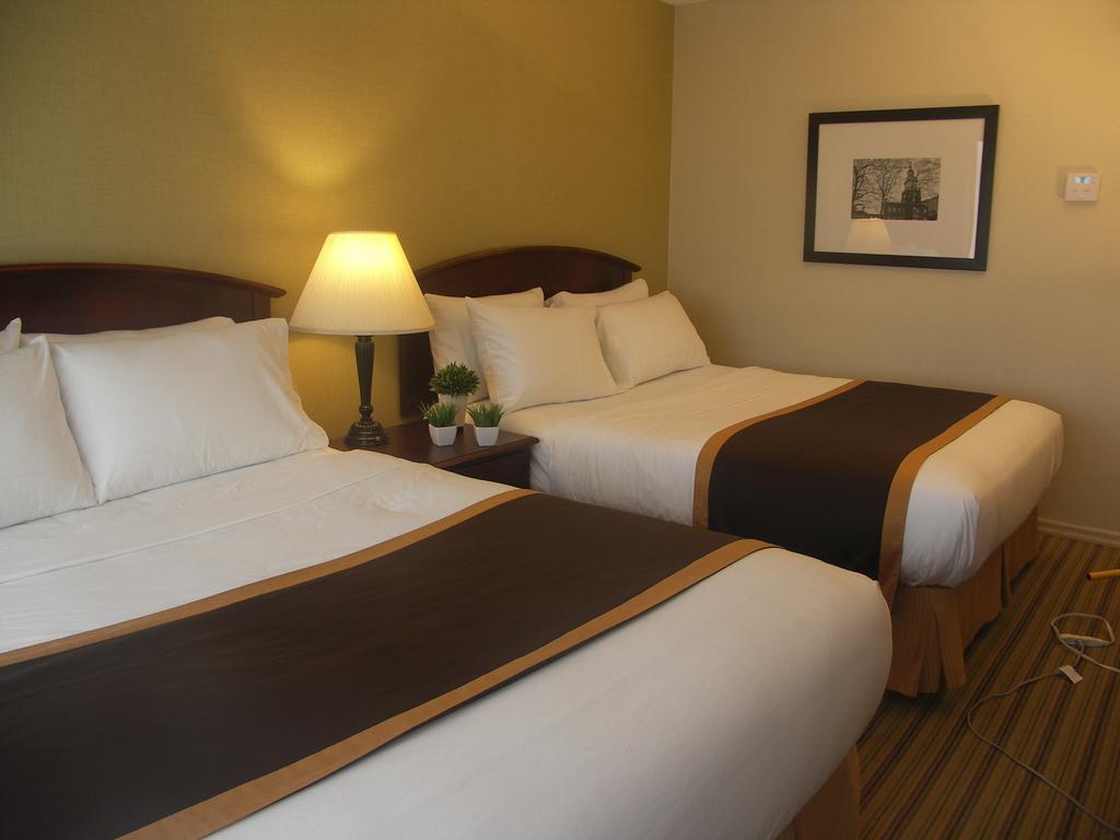Quality Inn Peterborough Exterior foto